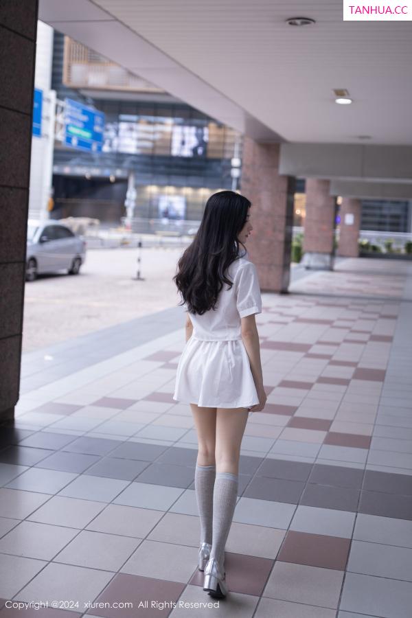   [XiuRen]高清写真图 2024.07.02 No.8793 鱼尾fish第2张图片